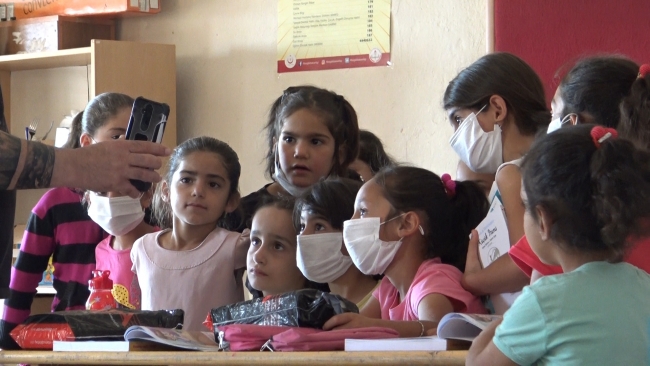 Yoldan uzakta bir 'Yolcu'